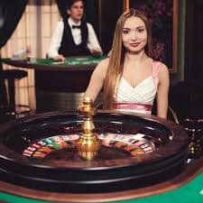 v 26 Hamara Hot Pot Lobby Kya Rakhta Hai